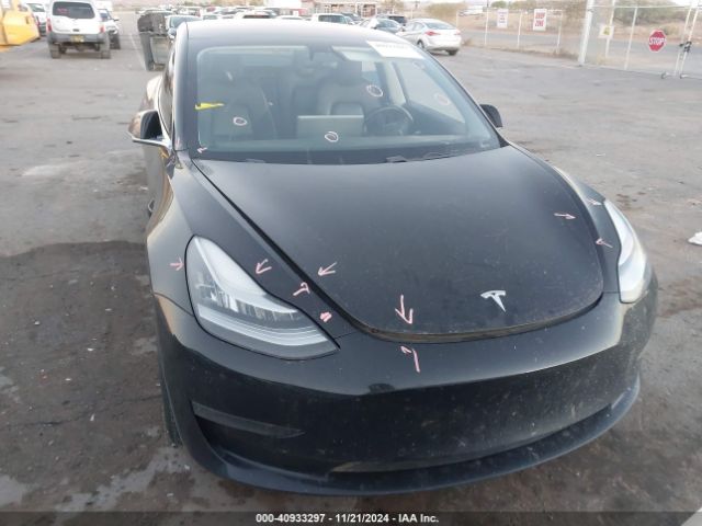 5YJ3E1EA3JF052196 Tesla Model 3 Long Range/mid Range