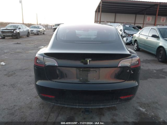 5YJ3E1EA3JF052196 Tesla Model 3 Long Range/mid Range