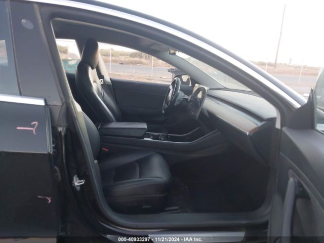 5YJ3E1EA3JF052196 Tesla Model 3 Long Range/mid Range