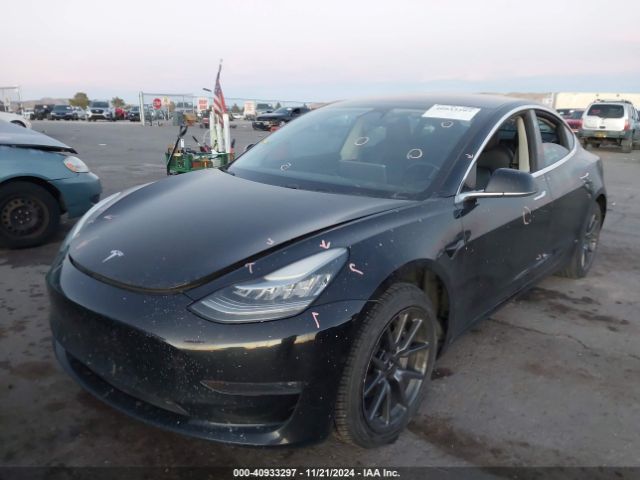 5YJ3E1EA3JF052196 Tesla Model 3 Long Range/mid Range