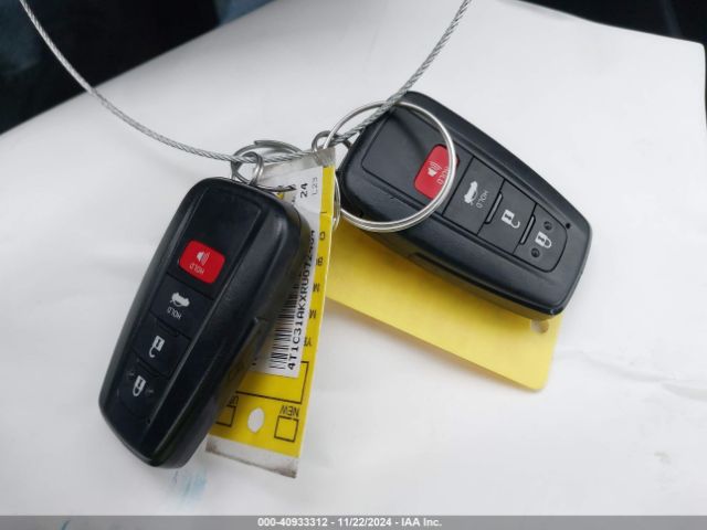 4T1C31AKXRU072464 Toyota Camry Hybrid Le