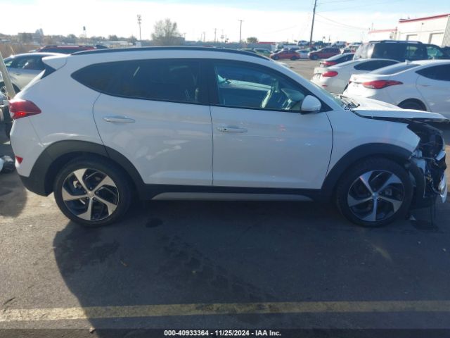 KM8J3CA25JU715889 Hyundai Tucson Value