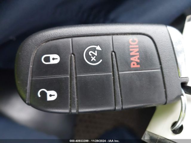 ZACNJBBB7LPL25527 Jeep Renegade Latitude 4x4