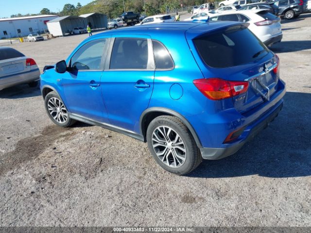 2018 MITSUBISHI OUTLANDER SPORT JA4AP3AW3JU008313 Photo 2