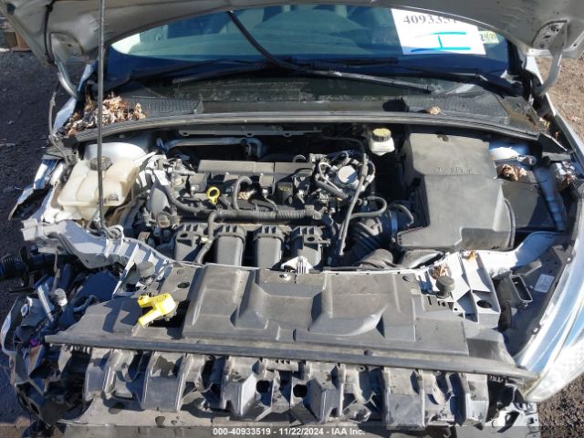 1FADP3K23HL337047 Ford FOCUS SE