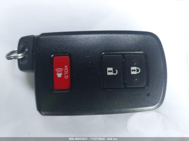 JTMRFREV1JD236858 Toyota Rav4 Adventure/xle