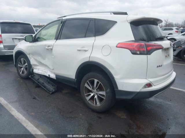 JTMRFREV1JD236858 Toyota Rav4 Adventure/xle