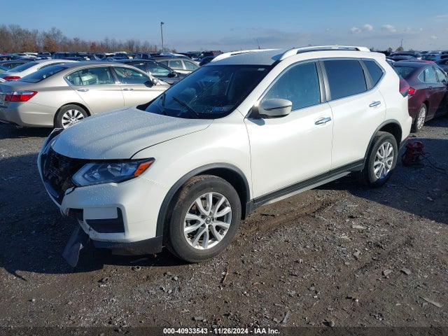 Nissan ROGUE SV 2018 JN8AT2MV0JW328454 Image 2