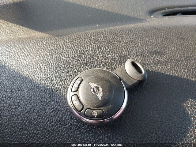 2012 MINI COOPER S CLUBMAN WMWZG3C52CTY39241 Photo 10