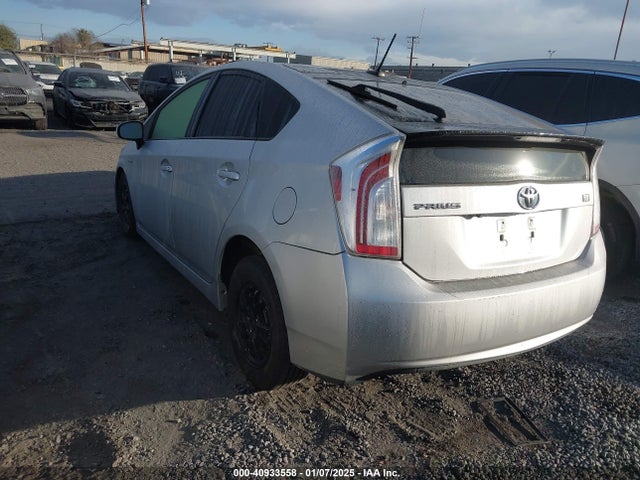 JTDKN3DU4F1998391 Toyota Prius