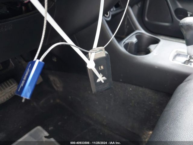 JA4AD3A34FZ007213 Mitsubishi Outlander Se