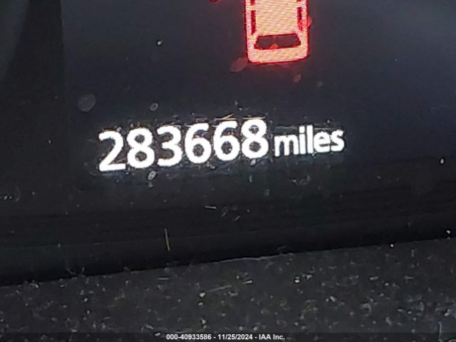 JA4AD3A34FZ007213 Mitsubishi Outlander Se
