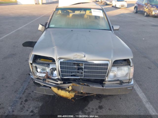 1994 MERCEDES-BENZ E WDBEA34E4RC015119 Photo 5