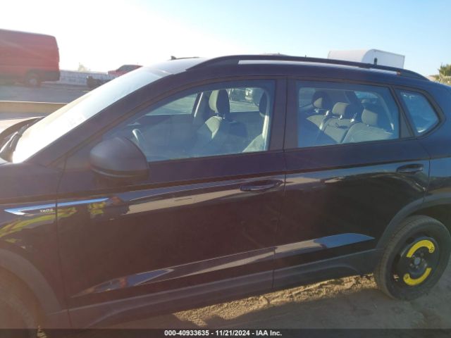 3VVDX7B21NM002477 Volkswagen Taos 1.5t S