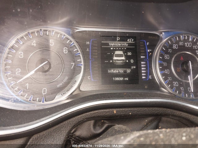 Chrysler 200 Limited 2015 1C3CCCAB7FN559924 Image 15