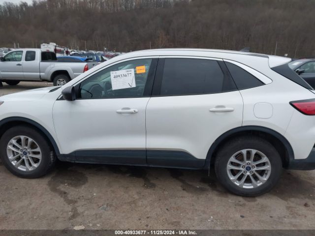 1FMCU9BZ5NUA38739 Ford Escape Se Hybrid
