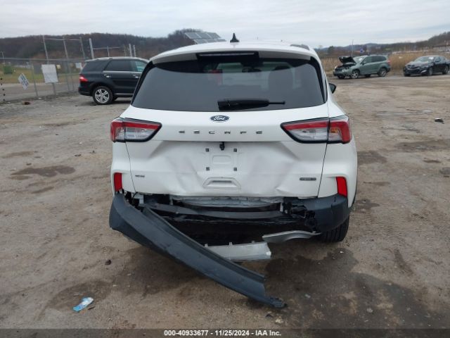 1FMCU9BZ5NUA38739 Ford Escape Se Hybrid
