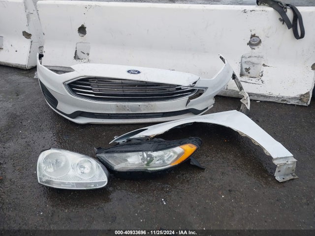 3FA6P0LU9KR143767 Ford Fusion Hybrid Se