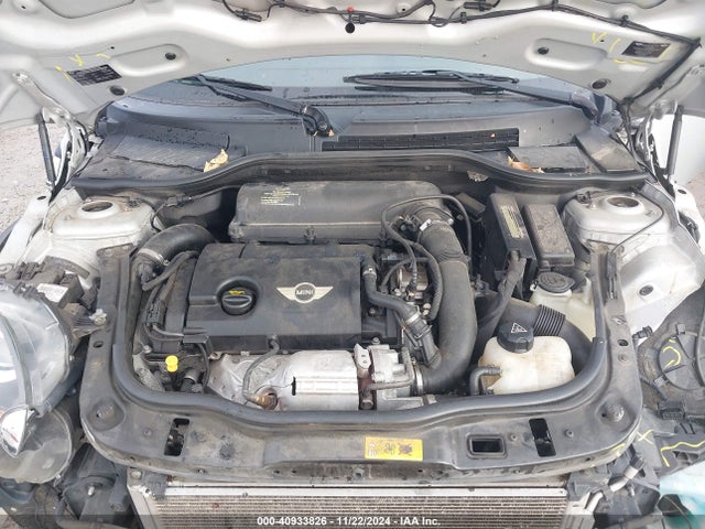 2011 MINI COOPER S WMWSV3C58BTY15385 Photo 9