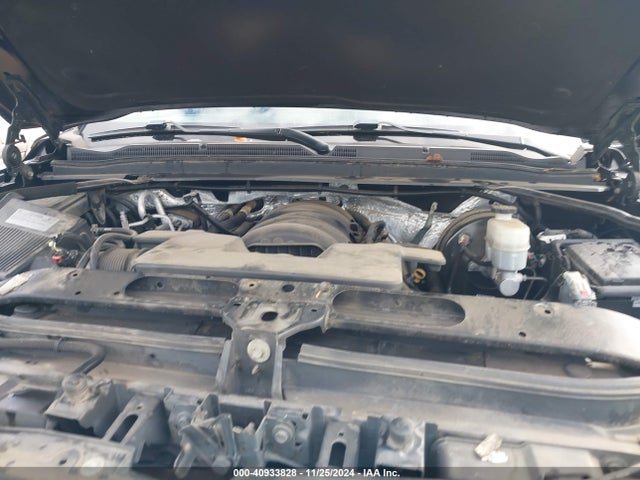 Chevrolet Suburban Ls 2018 1GNSKGKC1JR136502 Image 10