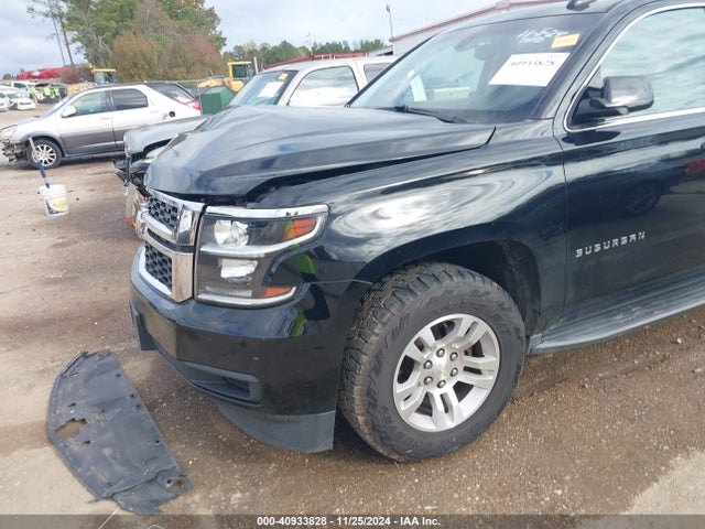 Chevrolet Suburban Ls 2018 1GNSKGKC1JR136502 Image 19