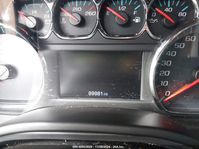 Chevrolet Suburban Ls 2018 1GNSKGKC1JR136502 Image 7