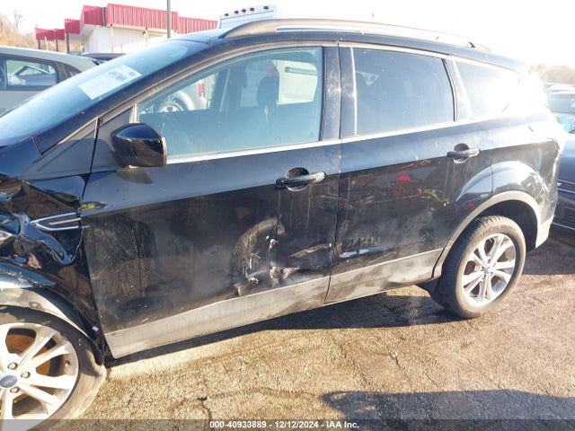 Ford ESCAPE SE 2018 1FMCU0GD9JUD38173 Image 18