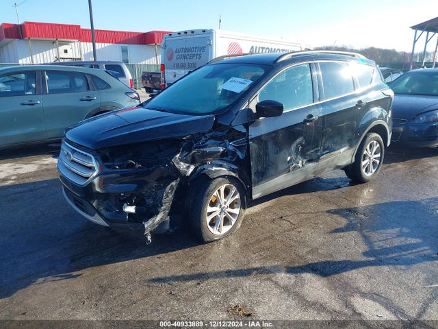 Ford ESCAPE SE 2018 1FMCU0GD9JUD38173 Image 2