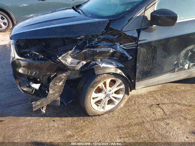 Ford ESCAPE SE 2018 1FMCU0GD9JUD38173 Image 6