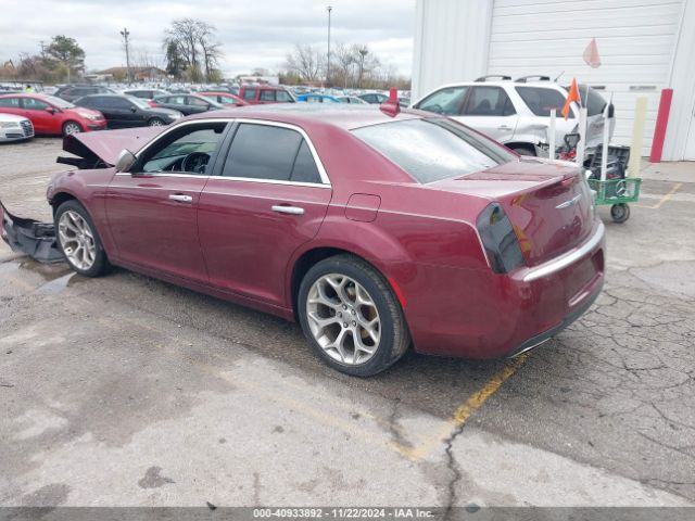 2019 CHRYSLER 300 2C3CCAPT8KH506432 Photo 2