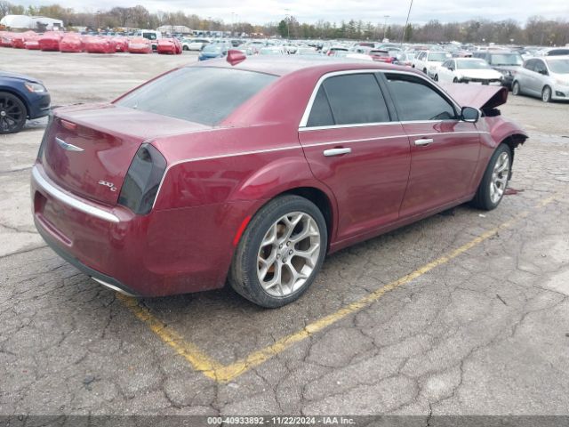 2019 CHRYSLER 300 2C3CCAPT8KH506432 Photo 3