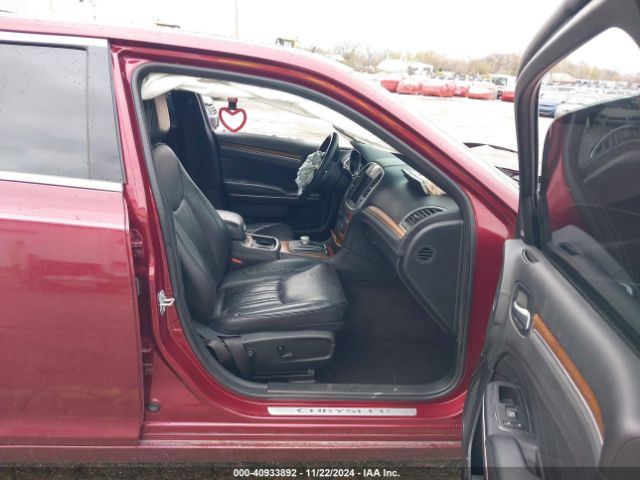 2019 CHRYSLER 300 2C3CCAPT8KH506432 Photo 4