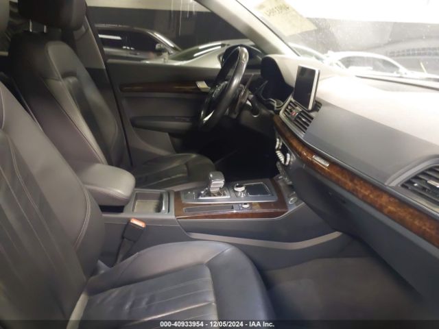 WA1BNAFY5J2224927 Audi Q5 2.0t Premium