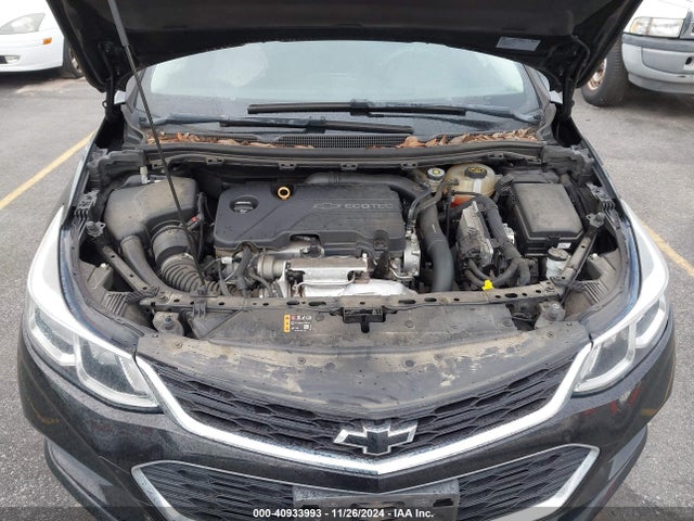 Chevrolet Cruze Ls Auto 2018 1G1BC5SMXJ7151586 Image 10