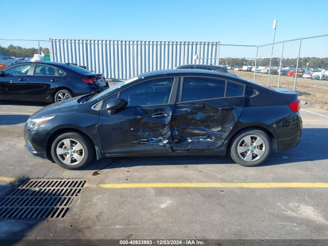 Chevrolet Cruze Ls Auto 2018 1G1BC5SMXJ7151586 Image 14