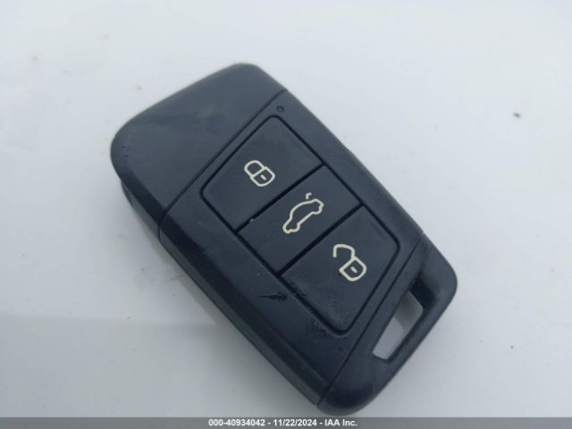 1V2KR2CA8JC569966 Volkswagen Atlas 3.6l V6 Se