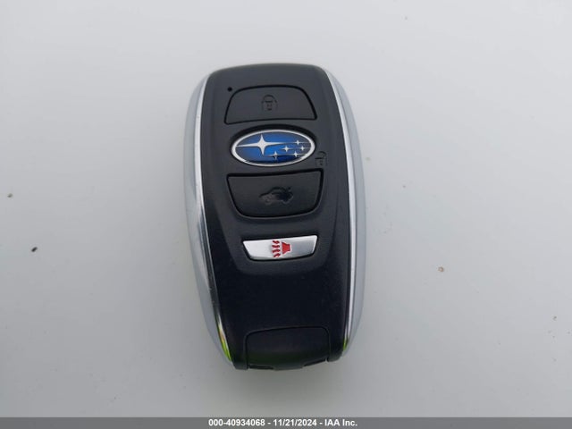 Subaru Outback 2.5i Limited 2018 4S4BSANC1J3267106 Image 11