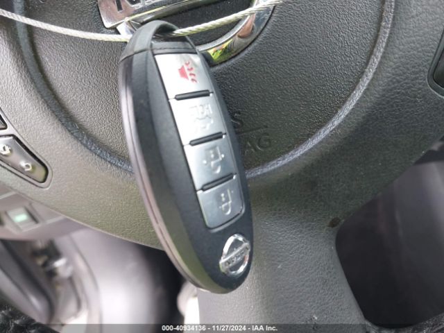 3N1AB7AP9KY309240 Nissan SENTRA SV