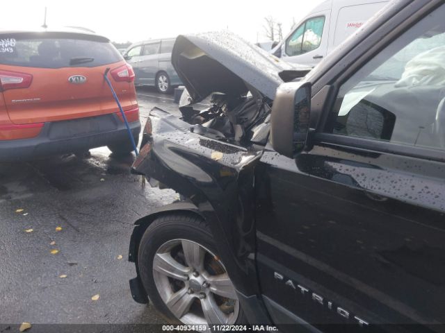 1C4NJRFB3FD270485 Jeep Patriot Latitude