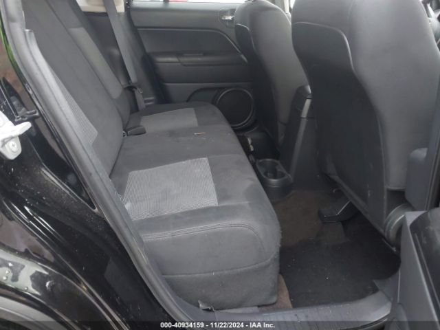 1C4NJRFB3FD270485 Jeep Patriot Latitude