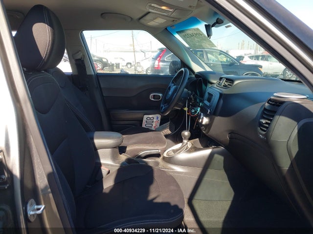 KNDJN2A2XG7392164 KIA Soul