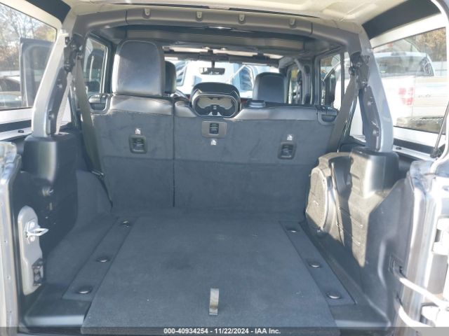 1C4HJXFN0KW534207 Jeep Wrangler Unlimited Rubicon 4x4