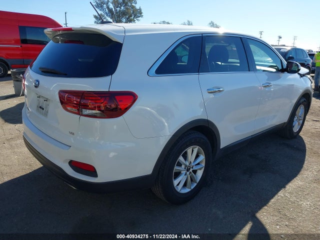 5XYPG4A53KG494413 KIA Sorento 3.3l Lx