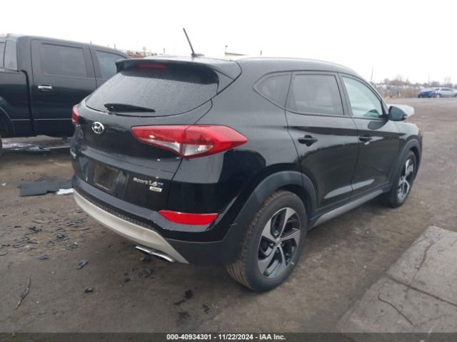 KM8J3CA23HU273480 Hyundai Tucson Sport