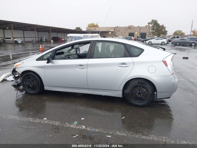 Toyota Prius Four 2015 JTDKN3DU6F1973136 Image 15