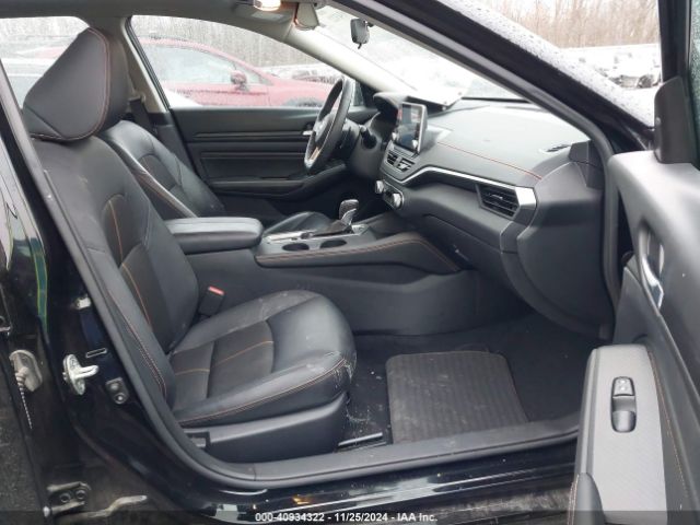 1N4BL4CW7LC272657 Nissan Altima Sr Intelligent Awd