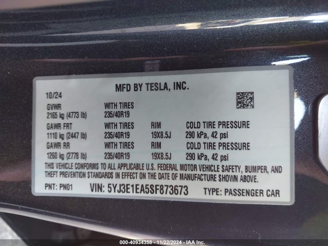 2025 TESLA MODEL 3 5YJ3E1EA5SF873673 Photo 8