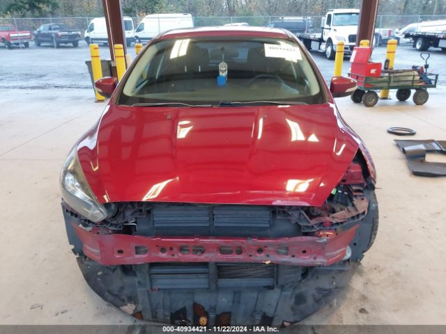 1FADP3K29GL380712 Ford FOCUS SE