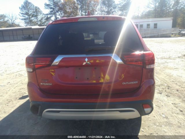 JA4AD2A39KZ004716 Mitsubishi Outlander Es