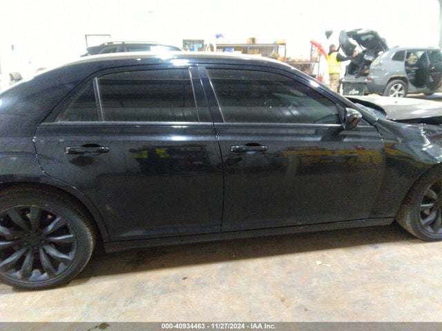 Chrysler 300 300s 2014 2C3CCABG2EH343503 Image 13